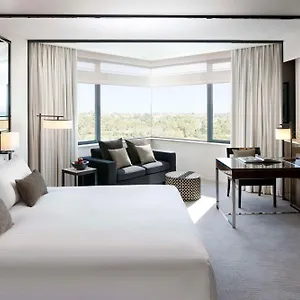 Crown Metropol Hotell
